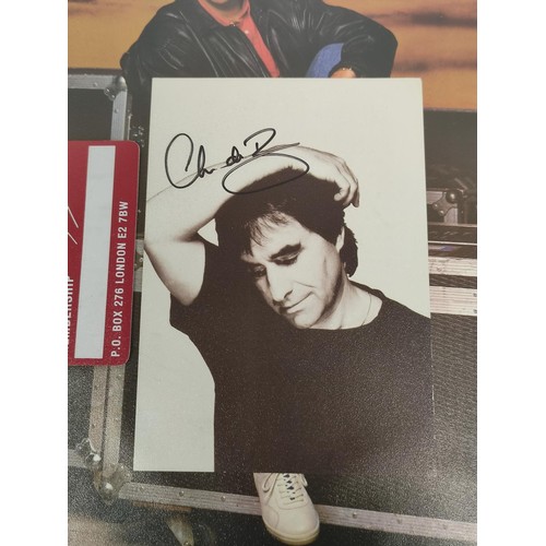 476 - A well filled celebrity autograph album with examples from Chris De Burg, Philip Scofield, Leslie As... 