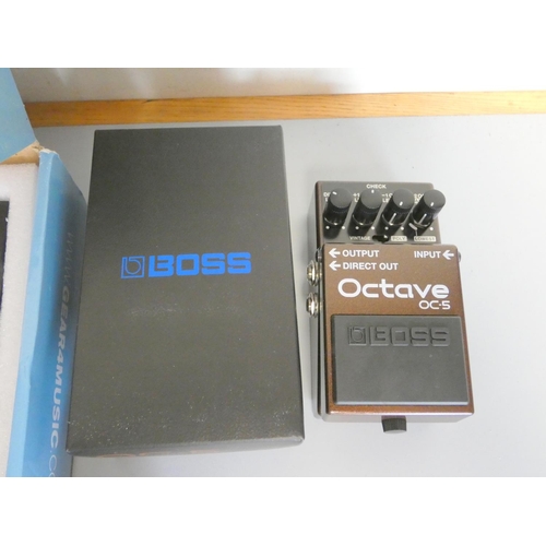 482 - Lot to include a Behringer XENYX 502 5-input mixer, Boss DD-32 Digital Delay pedal, Boss Octave OC-5... 