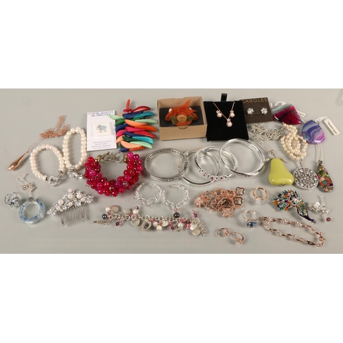 76 - Assortment of costume jewellery some silver, including bangles, beaded, brooches, Follie Follie ring... 