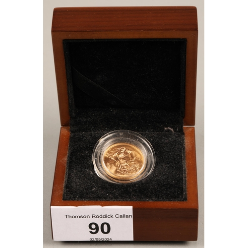 90 - 1958 gold sovereign in fitted case