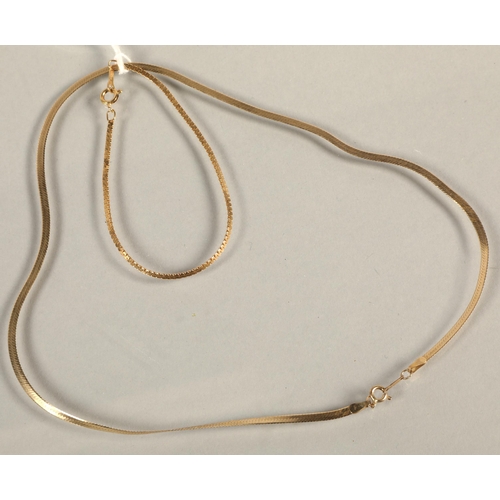 104 - 9ct gold necklace and bracelet, gross weight 3.9g