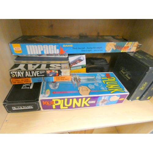 181 - Various board games including Mastermind, Kerplunk, etc.