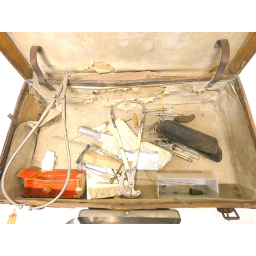 19 - Leather suitcase containing vintage surgical instruments, mainly midwifery.