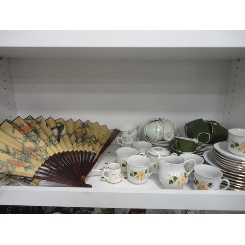 127 - Part tea sets, linen, collector's plates to include Wedgwood Jasper ware examples, ornaments etc (tw... 