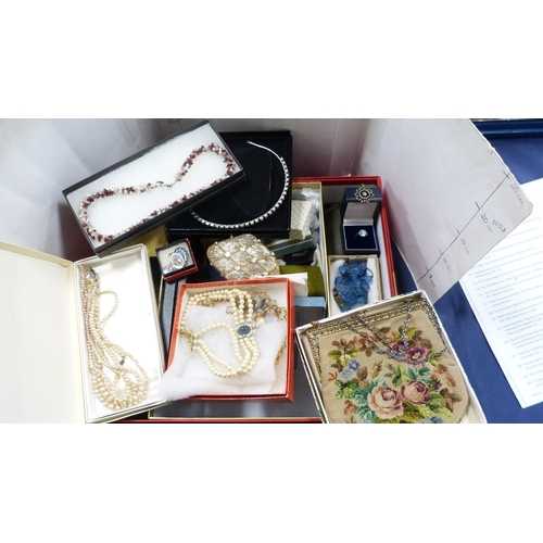 275 - Box containing a large collection of decorative and costume jewellery to include rings, jet-style ne... 