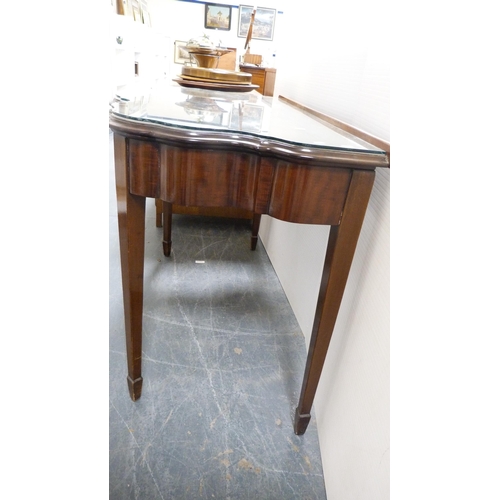 282 - Victorian shaped mahogany hall table with single drawer.