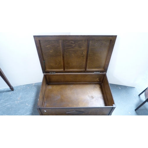 283 - Low storage chest and a plant stand.  (2)