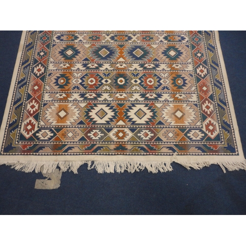 361 - Turkish design machine-made rug.