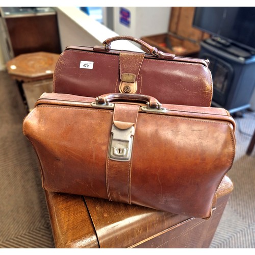 Two leather vintage gladstone bags (2)