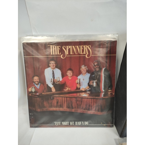 207 - Folder of 18 mixed Lp's each signed by the prospective performers to The Spinners, Haz Eliot With Fe... 