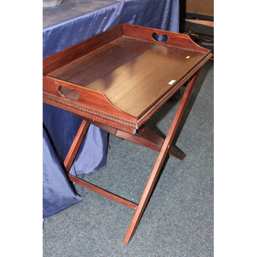 696 - Butlers tray on folding stand, 67cm tall.