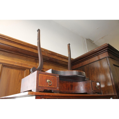 699 - Edwardian mahogany dressing mirror.