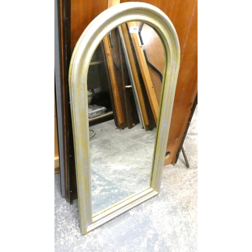 586 - Large arch topped mirror.