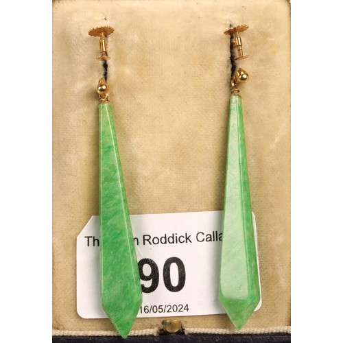 90 - Pair of ladies 9ct gold mounted jade drop earrings, 6cm long.