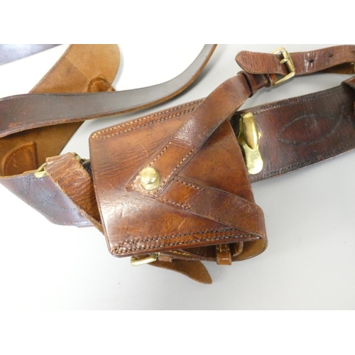 325 - WW2 era British Army Sam Browne leather belt with holster. 