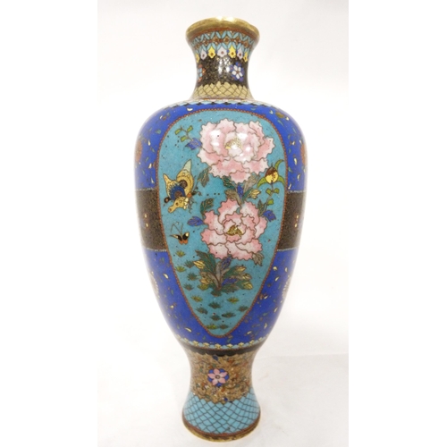 277 - Pair of Japanese cloisonné baluster vases (Meiji period, 1868 - 1912) decorated with mythical subjec... 