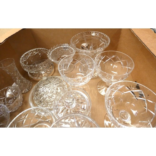 67 - Box of various crystal glassware.