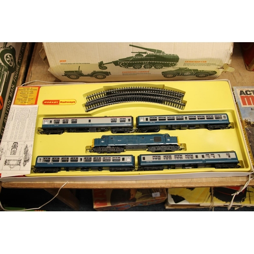 122 - Hornby Railways R.504 Inter City Express set, in original box.