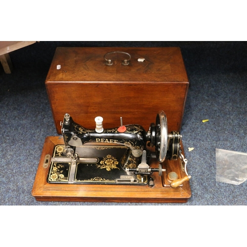 96 - Vintage Pfaff sewing machine.