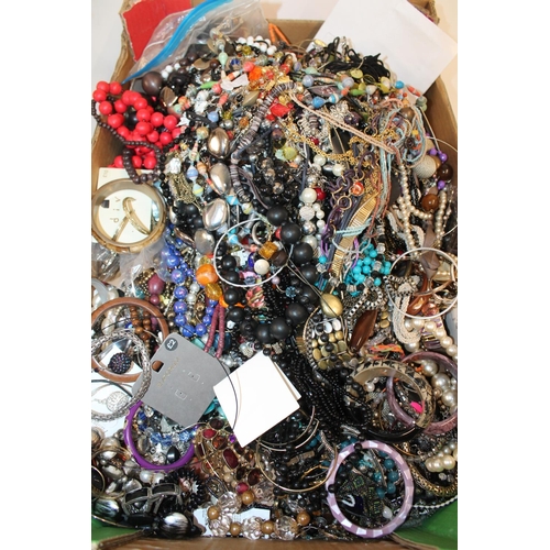 533 - Large box of costume jewellery.