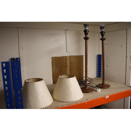 296 - Two table lamps with shades.