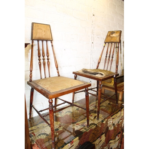 598 - Pair of early 20th century arts and crafts style spindle back hall chairs, 'TB' impressed mark to un... 