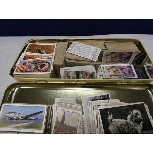 208 - Tin of Player and Wills cigarette cards to include sporting personalities, cars, lorries etc.