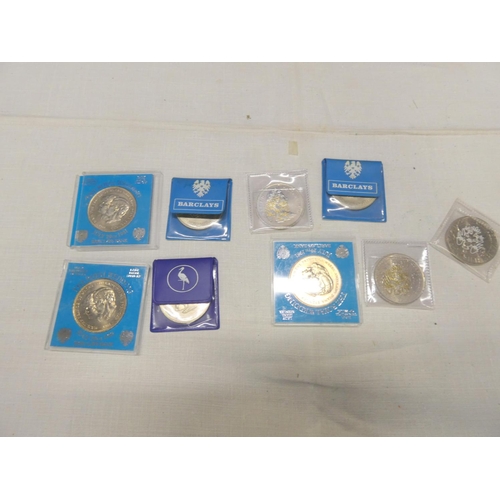 229 - Bag of Charles and Diana commemorative coins.