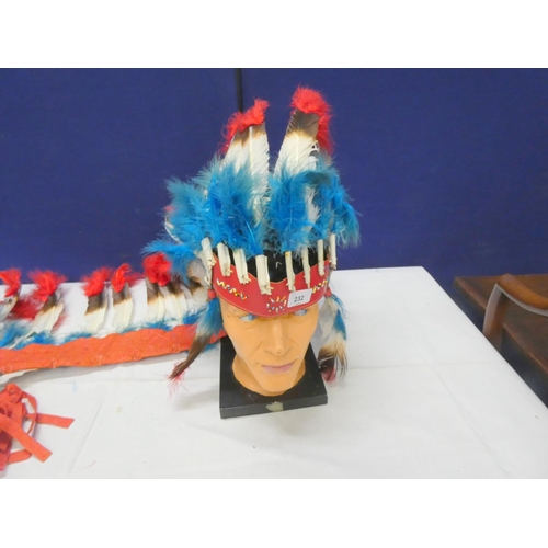 232 - Native American Indian head dress, war bonnet, Sioux Indian.