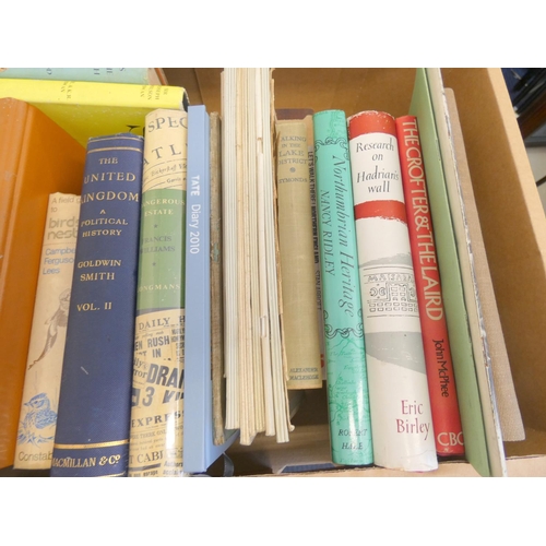 247 - Large box of various reference books, ornithology and history.