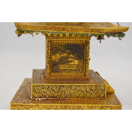 283 - Komai Company of Kyoto, Japan (Meiji Period, 1868-1912)Fine Damascened inlaid sentoku (brass alloy) ... 