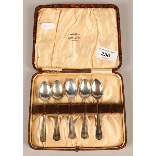 256 - Five silver teaspoons, Sheffield 1933, gross weight 44g