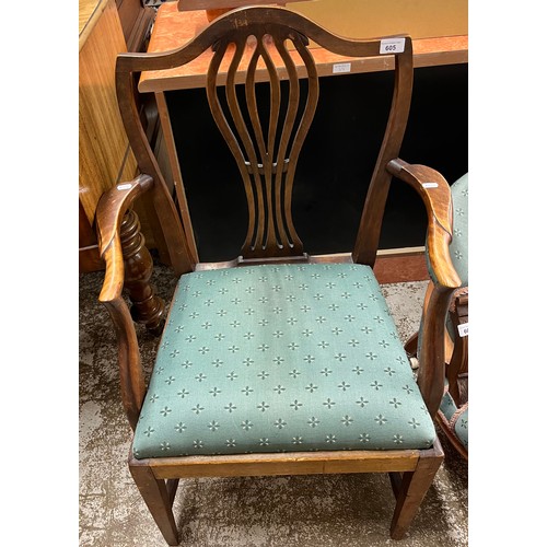 605 - Mahogany splat back dining chair