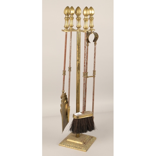 500 - Brass companion stand