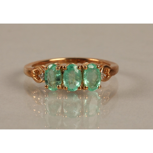 107 - 9k gold ring set with Siberian emerald and diamond, ring size N, with authenticity card