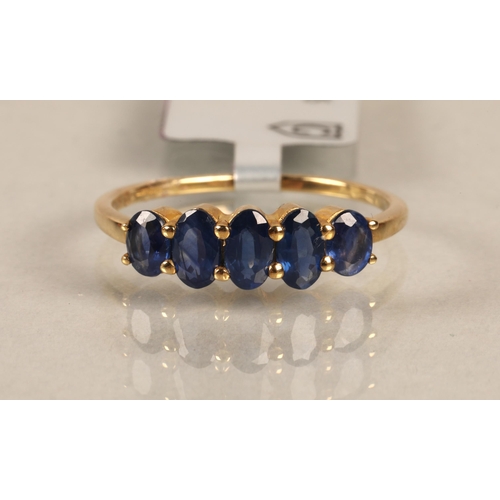 112 - 9k gold ring set with Kanchanaburi sapphires, ring size N, with authenticity card