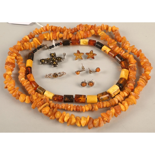 114 - Assorted resin / amber jewellery including three pairs silver earrings, brooch, and pendant, and two... 