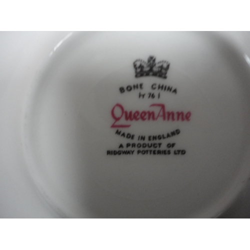 129 - Porcelain cabinet plates to include Royal Doulton examples, commemorative mugs and plates, 'The Buff... 