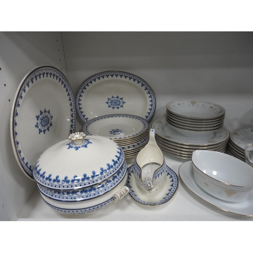 131 - Tea and dinnerwares to include Noritake 'Highclere' pattern , Wedgwood Etruria, Royal Doulton, Tusca... 