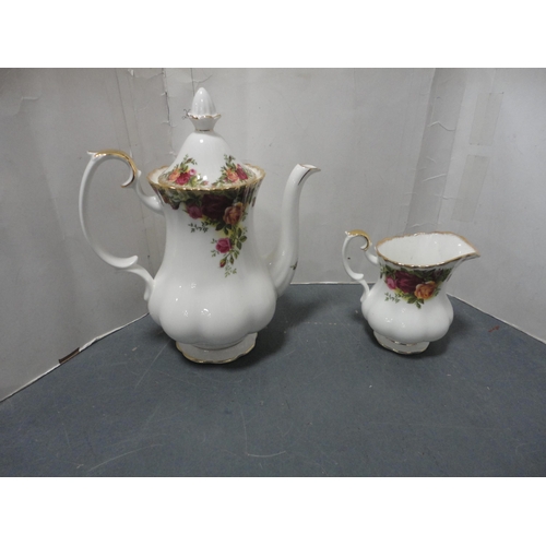 134 - Royal Albert 'Old Country Roses' six-setting tea set, also a coffee pot, trinkets etc.