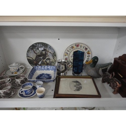 144 - Tankard, painted duck figure, Royal Doulton plate and another plate, Glamis Castle and other prints,... 