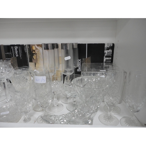 167 - Assorted glassware to include coloured glass wine glasses, conical wine glasses, punch bowl, champag... 