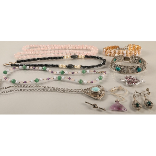 146 - Assorted costume jewellery including gem set, some silver