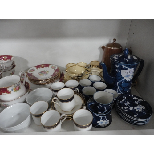 181 - Assorted tea and coffee wares to include Carlton Ware 'Chinese Prunus' pattern coffee set, Copeland ... 