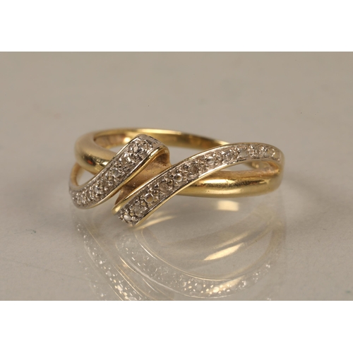 200 - 14K gold ring set with diamonds, gross weight 3.2g, ring size N,