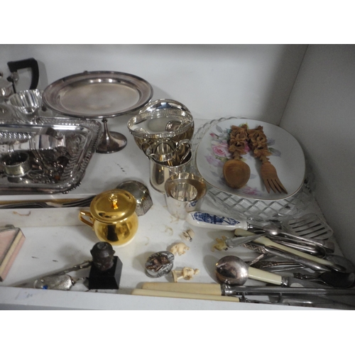 182 - EP and plated ware to include a three-piece tea set, comport, basket with swing handle, sugar sifter... 