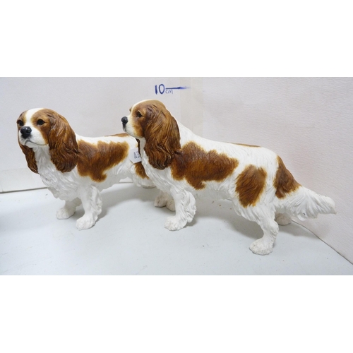 19 - Group of Leonardo Collection figures of spaniels.  (5)