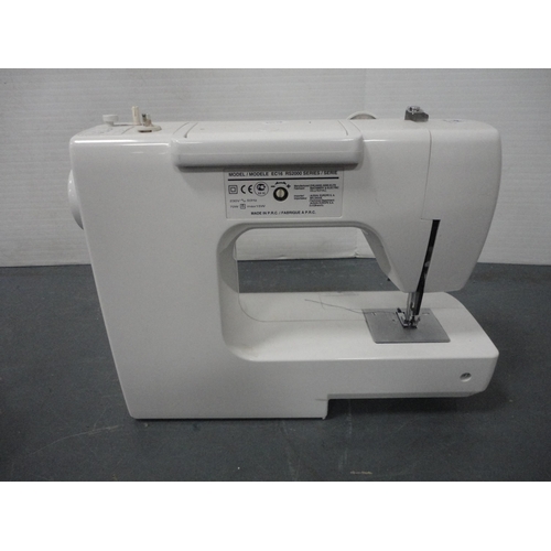 198 - Toyota Classic EC16 RS2000 sewing machine.