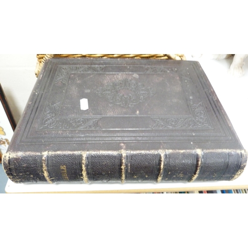 21 - Victorian Holy Bible, 1874, printed by William Collins & Co., Glasgow, also stereoscopic viewing... 