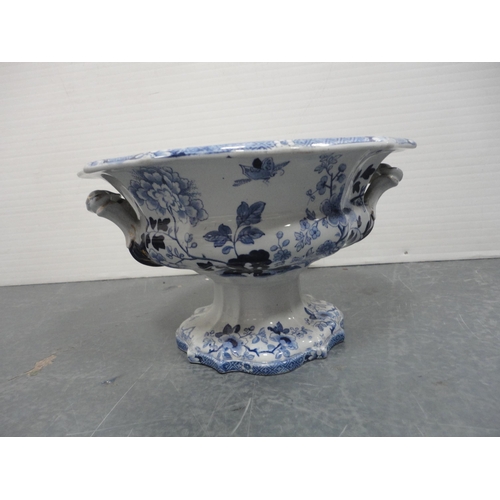 211 - Victorian Mason's Imari tureen on stand and another Victorian serving bowl.  (3)